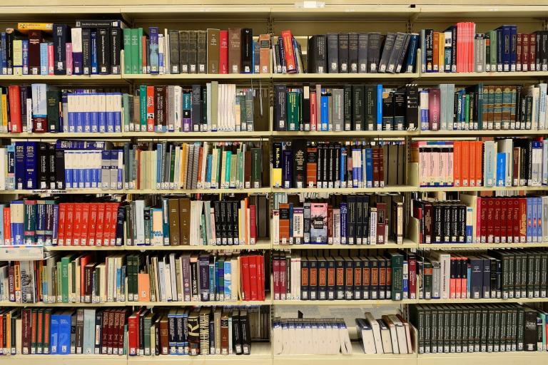 Image of library shelves